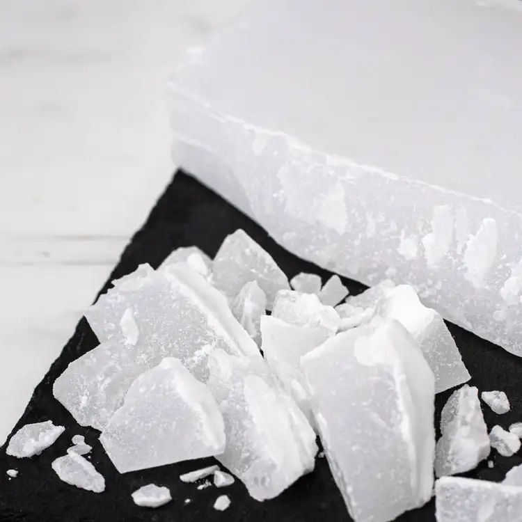 High-Quality China Paraffin Wax for Candle Making | Smooth & Clean Burning